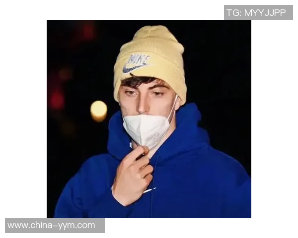 足球二次元风格球星头像大集合展现超级球员魅力与个性